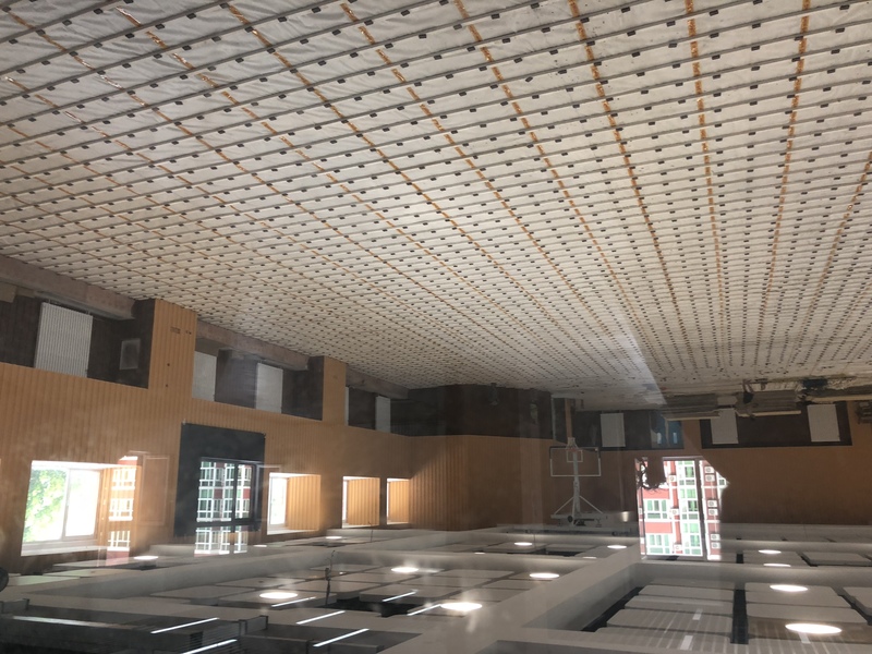 北京昌平新東方外國語學校體育館木地板施工案例